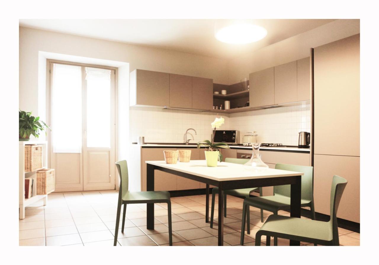 Due Dei Mille. Incantevole Casa In Centro Ad Alba 외부 사진