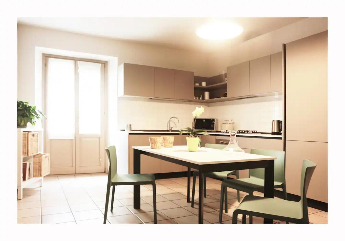 Due Dei Mille. Incantevole Casa In Centro Ad Alba 외부 사진